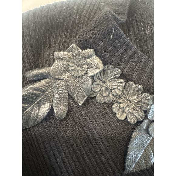 FENDI black Silk Short Sleeve Shirt With Leather Embellishment - Picture 7 of 16